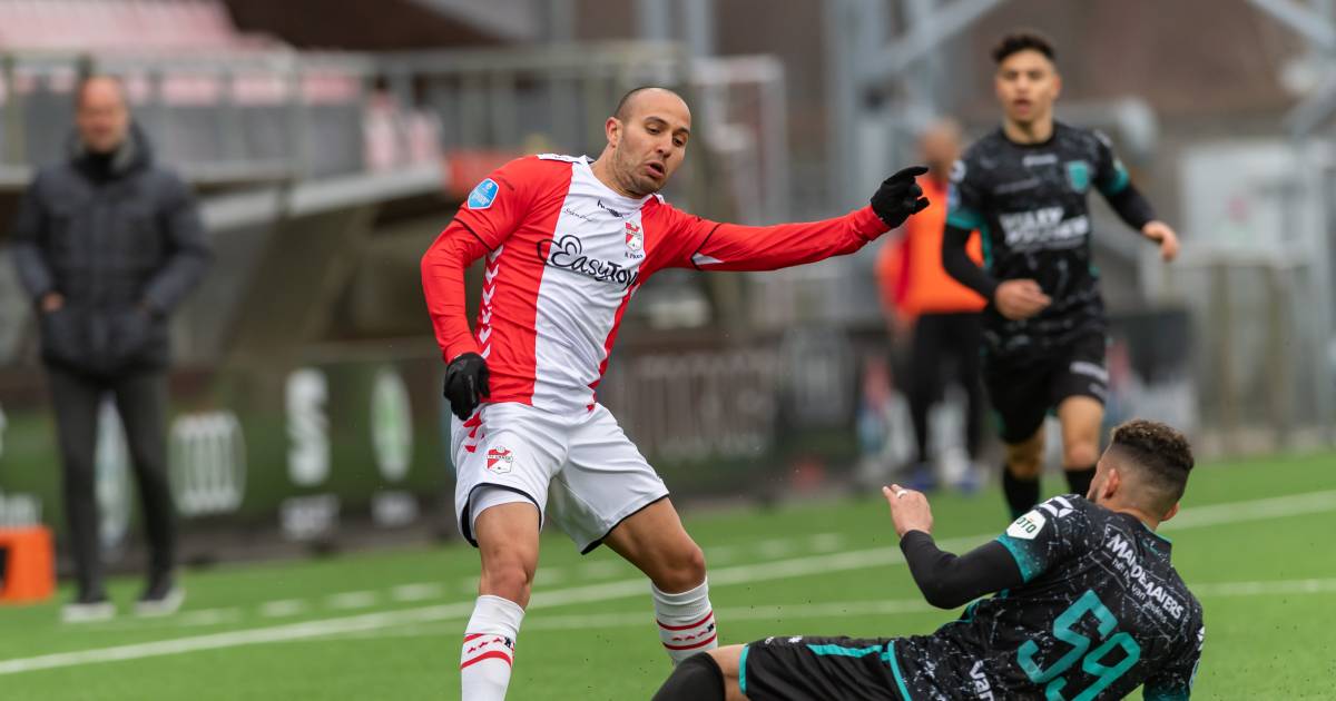 Rkc Heeft Totale Off Day En Verliest Ruim Van Fc Emmen Rkc Waalwijk Bd Nl