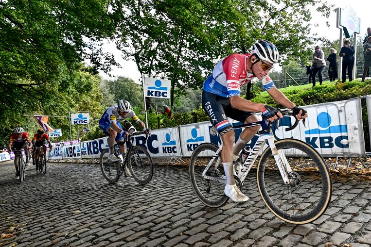 Mathieu Van Der Poel Over De Ronde Van Vlaanderen Van Aert En Ik Zijn Gewoon De Sterksten De Morgen