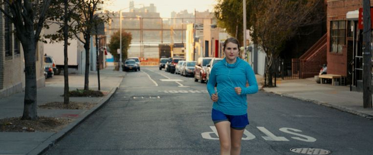 Jillian Bell in Brittany Runs A Marathon. Beeld filmbeeld