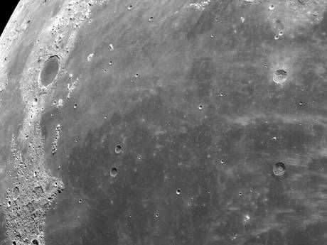 Des astronautes autour de la Lune en novembre 2024, annonce la Nasa