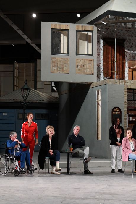 Sneakpreview: dit gebeurt er achter de schermen bij het theaterspektakel De Vergeten Twentse Lente, in Enschede