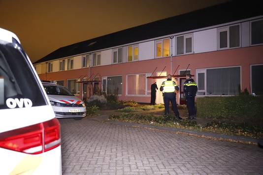 De politie werd 's nachts gealarmeerd voor de overval op de woning in Boxmeer.