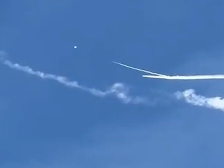 Beelden tonen neerhalen Chinese 'spionageballon'