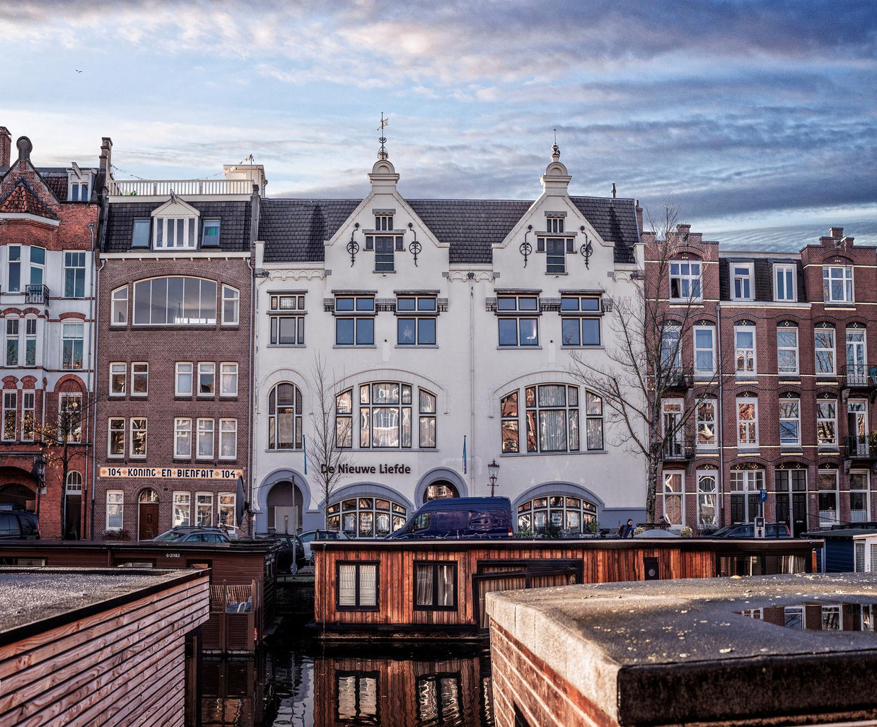 De Nieuwe Liefde gooit het roer