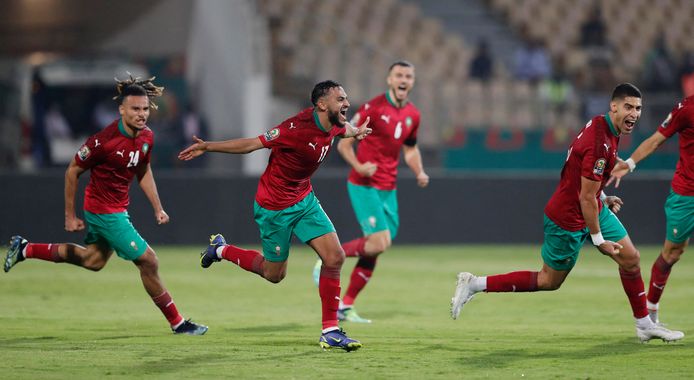 Sofiane Boufal viert zijn goal.