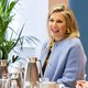 Koningin Máxima maakt statement met outfit bij bezoek aan Oekraïense vluchtelingen