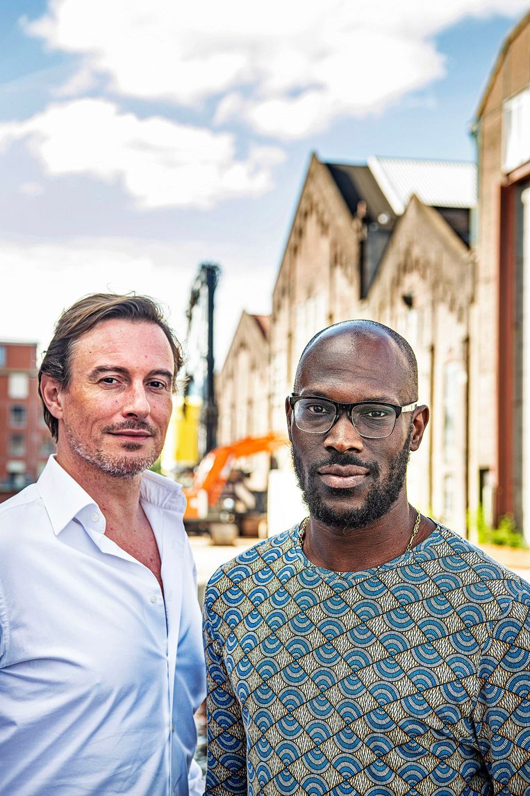 Vincent Verkoelen en Mitchell Esajas. Beeld Guus Dubbelman / de Volkskrant