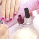 Hippe ombré nagels? Daarvoor hoef je niet naar de nagelsalon