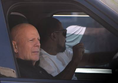 Atteint de démence, Bruce Willis fait une rare apparition en public