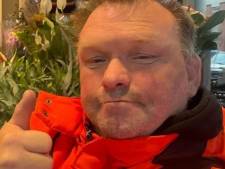 Met de trein wilde Groningse straatkrantverkoper naar huldiging van Feyenoord, maar hij overleed onderweg