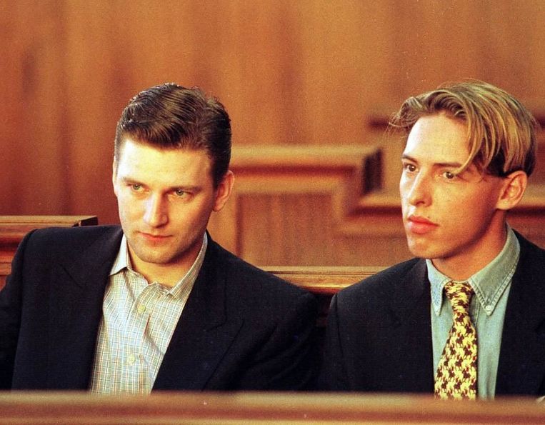 Olivier Trusgnach (links) en een vriend in 1997. Beeld BELGA