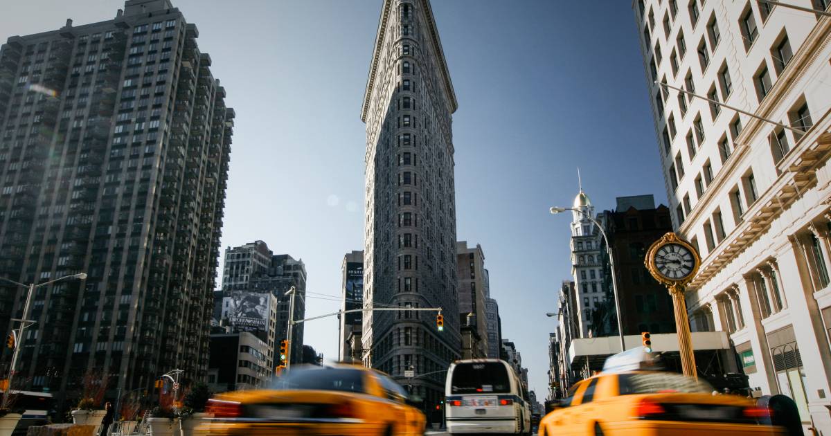 The iconic Flatiron Building in New York has been sold for $190 million, new owner: ‘I’ve always dreamed of this’ |  outside