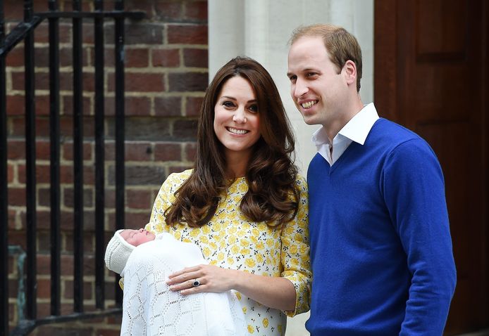 Kate Middleton in 2015, slechts enkele uren na de geboorte van haar dochter Charlotte.