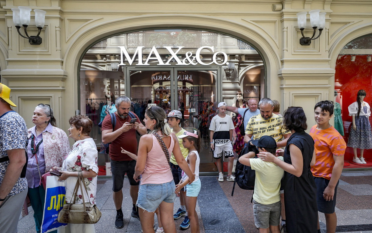 In malls, such as GUM on the Red Square, many Western brands have closed their stores, even though they remain crowded.  ANP/EPA photo