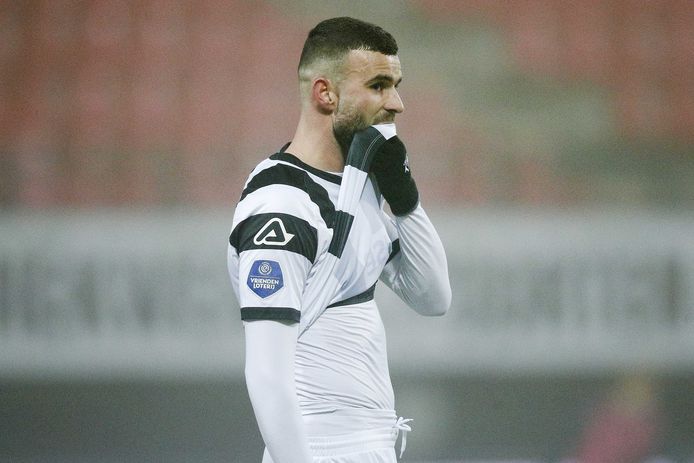 Rai Vloet in zijn laatste wedstrijd voor Heracles ooit, afgelopen zaterdag dus, tegen NEC.