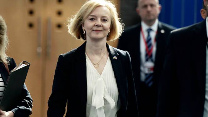 Vernederende U-bocht van Brits premier Liz Truss: “Jezelf zó snel in de voet schieten: indrukwekkend”