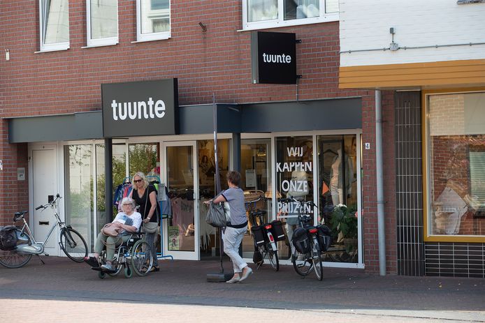 De vestiging van Tuunte Fashion in Winterswijk was gisteren geopend.
