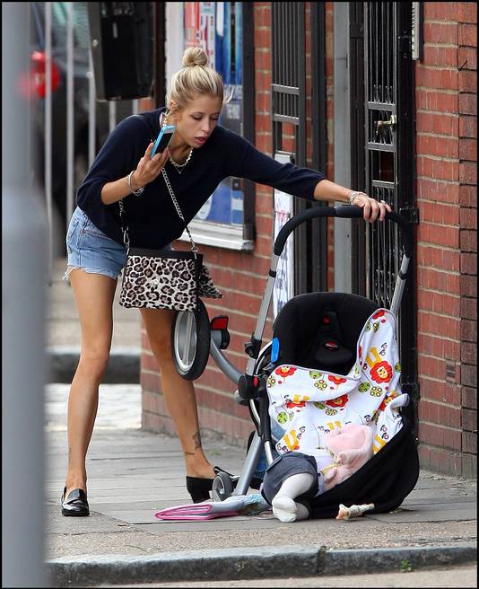 Peaches Geldof Fait Tomber Son Bebe En Rue People 7sur7 Be