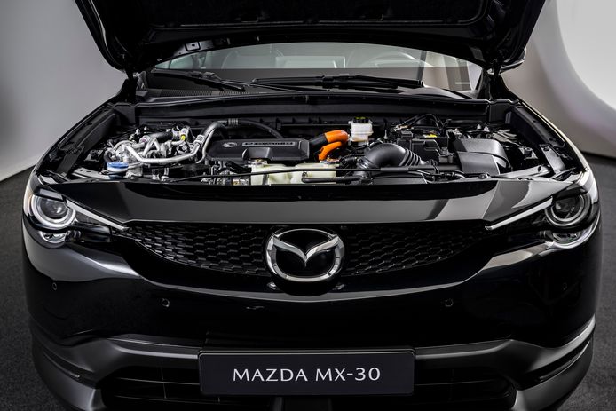 In de MX-30 R-EV keert Mazda’s wankelmotor terug.