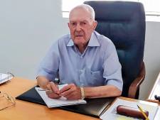 Oudste burgemeester (97) van Spanje weet niet van ophouden en stelt zich opnieuw verkiesbaar