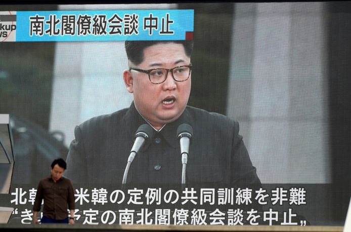 De Noord-Koreaanse leider Kim Jong-un is misnoegd dat zijn land wordt opgeroepen het kernwapenprogramma op te geven.