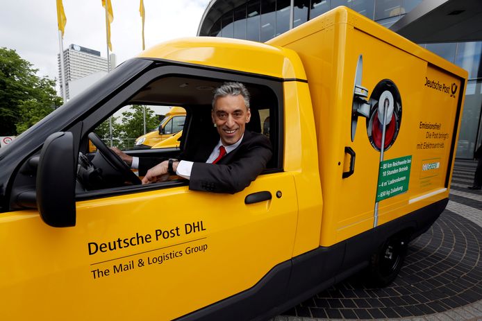 limiet verlies uzelf Brig DHL gaat eigen bestelbusjes vermarkten | Economie | AD.nl