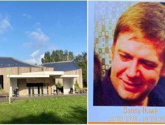 Afscheid van Danny Huwé (44) die omkwam bij brand in ziekenhuis: “Hij was de stoerste teddybeer, we gaan je missen”