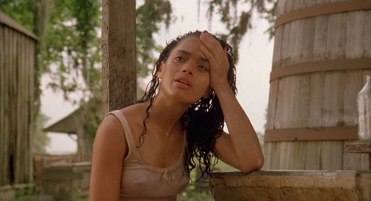 Lisa Bonet als voodoopriesteres in ‘Angel Heart’ (1987). Beeld 