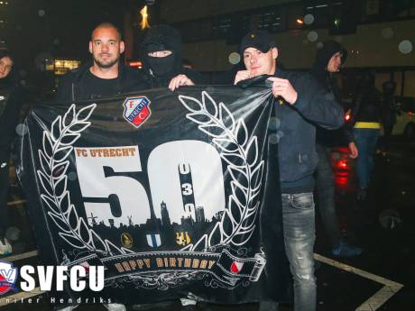 Fc utrecht hotsell 50 jaar shirt