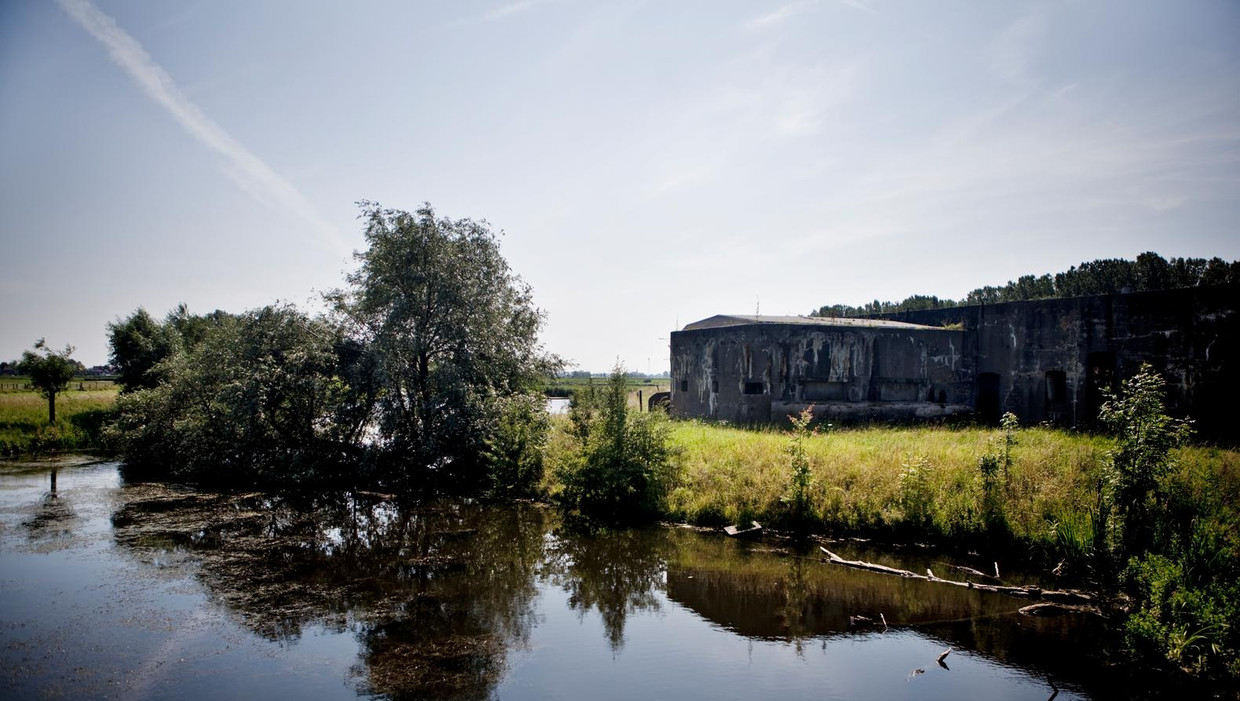 Fort Benoorden bij Spaarndam, 2011. Beeld Julius Schrank 