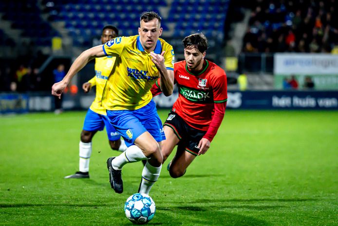 WAALWIJK , Netherlands, 18-03-2023, football, Mandemakers Stadium, Dutch eredivisie, season 2022 / 2023,  during the match RKC - NEC, RKC player Mats Seuntjens