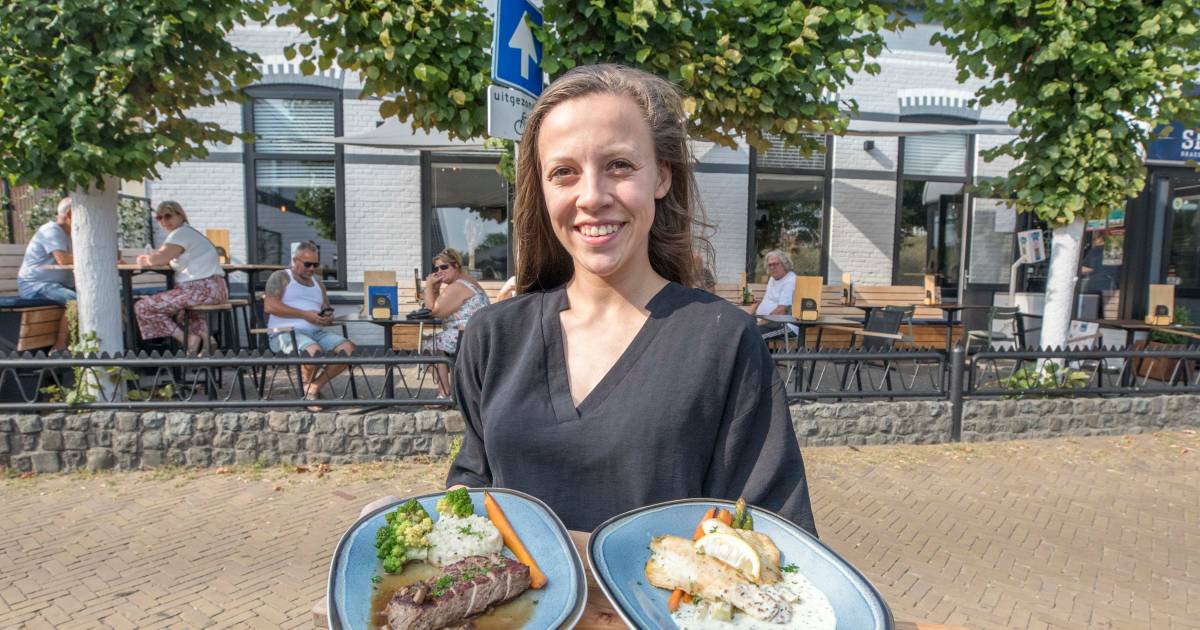 Duizelig van de chocolade vertrekken we bij Brasserie Smits