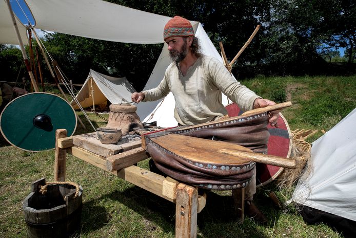 Tijdens het Vikingfest werd er ook een ambachtenmarkt gehouden.