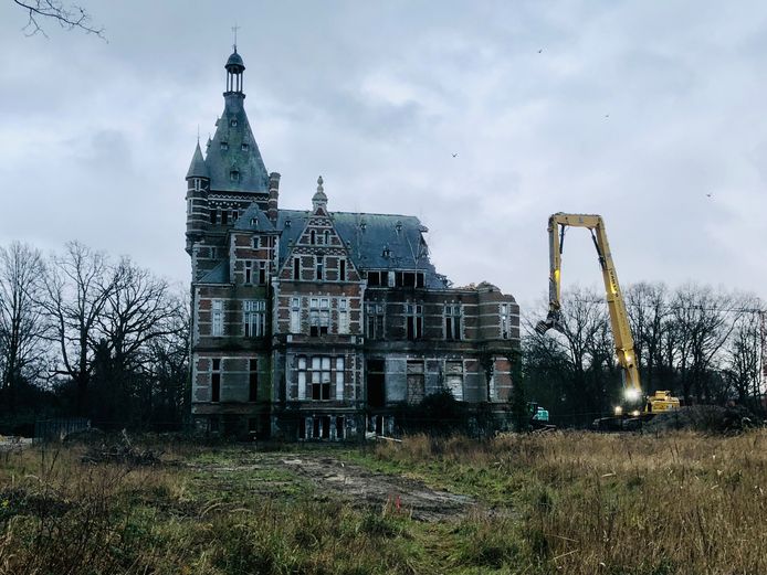 “Dit kasteel was te redden, maar men wou dat gewoon niet”