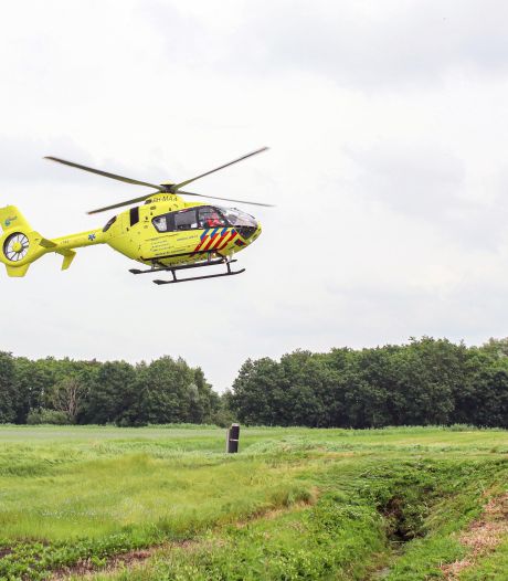 Twee traumaheli's naar motorcrossterrein bij Rutten voor twee ongevallen: 'Niet één oorzaak'