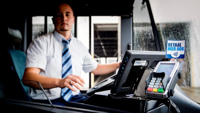 Voor jongeren is een baan als buschauffeur niet populair