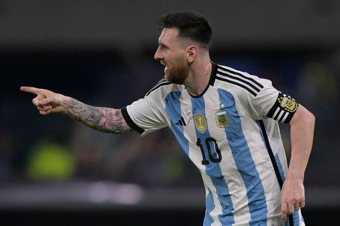 Un triplé et un cap symbolique pour Lionel Messi: la Pulga en est désormais à 102 buts inscrits avec l'Argentine.
