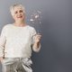 Conny (59): “Ik ken de wanhoop van ouders met een verslaafd kind, ik kan een lichtpuntje zijn”