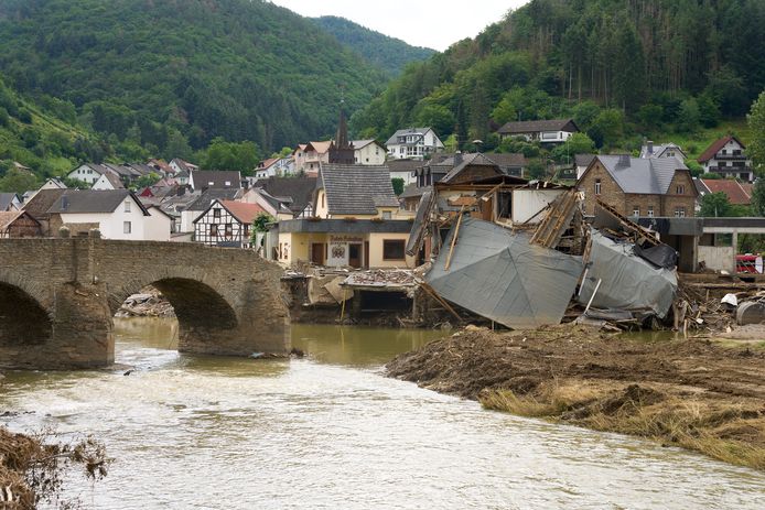 28 juillet 2021, Rhénanie-Palatinat, Mayschoss : On peut voir de nombreuses maisons détruites suite aux inondations dévastatrices qui ont frappé la région, laissant plusieurs maisons détruites et de nombreux morts.