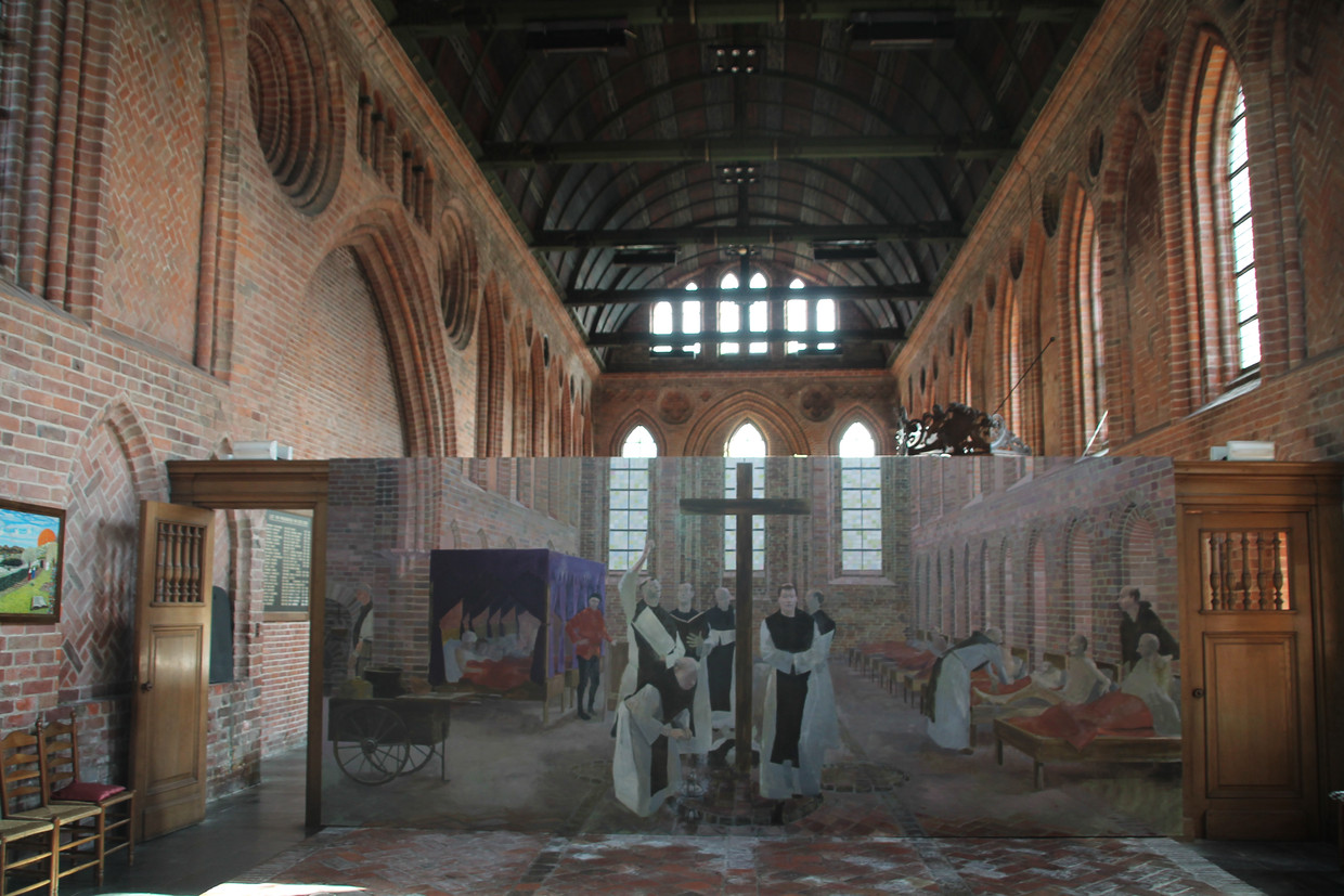 Ziekenzaal in Klooster Aduard. Beeld  Flip van Doorn