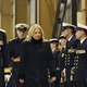 Defensieminister: oplossing loon militairen