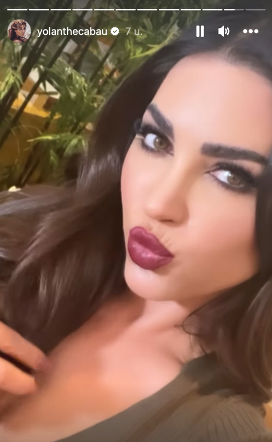 Yolanthe deelt digitale kus uit en Wolter heeft slecht nieuws voor fans