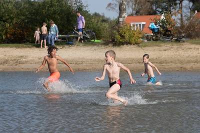 In Otterlo lijkt het wel zomervakantie