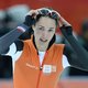 Gouden schaatsster Leenstra verlengt contract