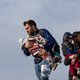 Vluchtelingen betalen hoge prijs voor pandemie: miljoenen mensen krijgen niet de hulp die ze nodig hebben