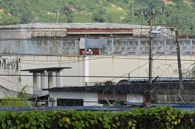 Affrontements dans une prison en Equateur: au moins 12 prisonniers morts
