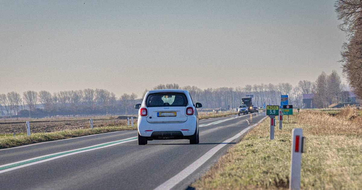 En wéér ging het mis op de Oost-Westweg: ‘Elk ongeval is er een te veel’.
