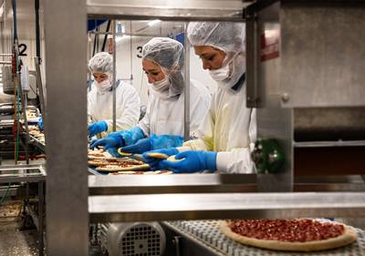 Conveni sluit Limburgse vestiging, maar groeit wel in Liesselse pizzafabriek