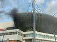 Brand in de hoek van het Philips Stadion.