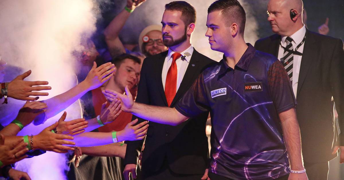 Programma darts Eerste Nederlander en vrouw komen in actie Darts AD.nl